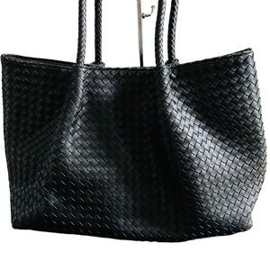 Lulu dharma classic Napa •large Black Woven Tote • Like New